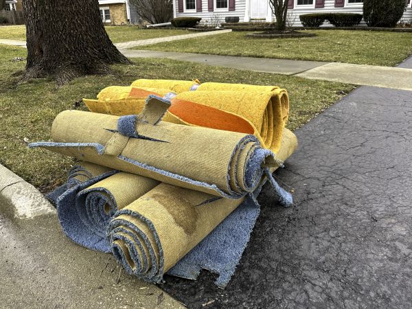 Carpet Haul Away Service in Oshkosh