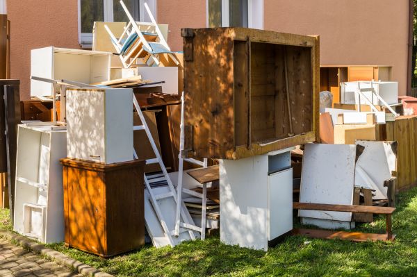 Junk Haul Away Service in Oshkosh
