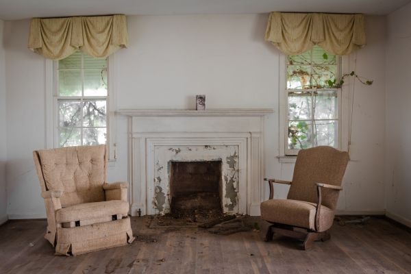 Recliner Removal in Oshkosh