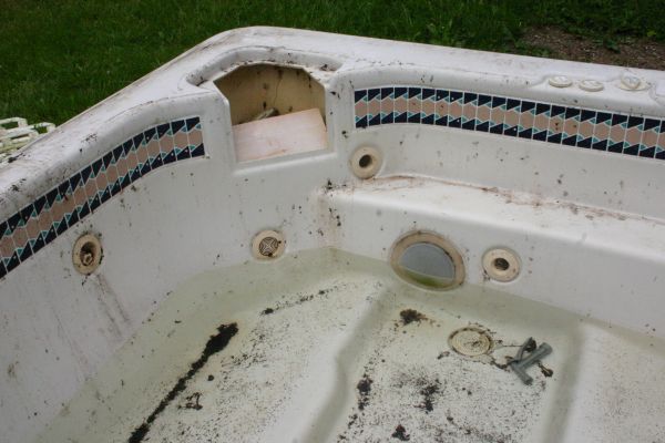 Hot Tub Removal in Oshkosh