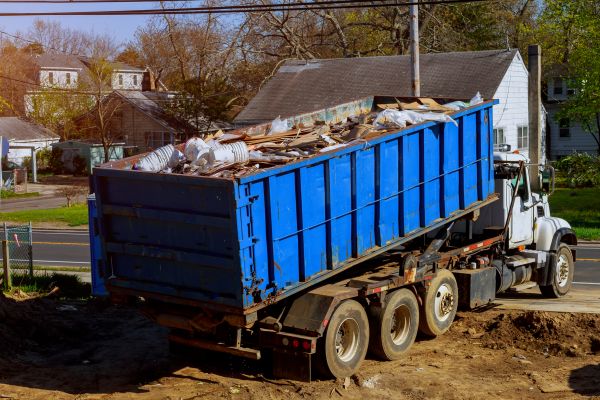 Junk Pickup Service in Oshkosh