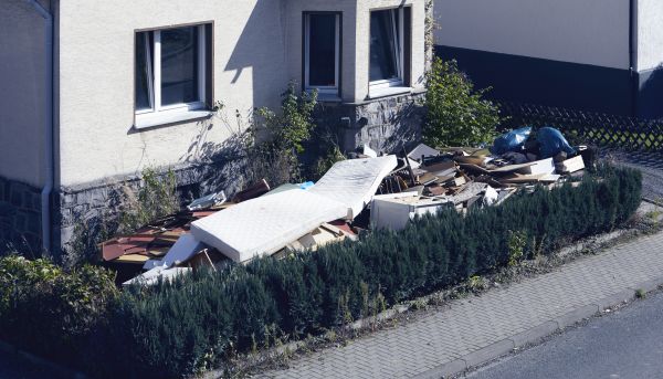Yard Junk Removal in Oshkosh