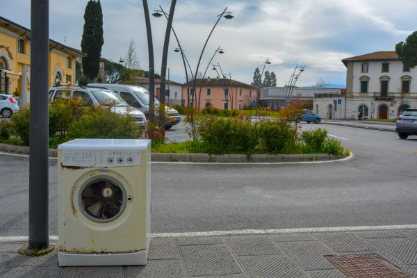 Washing Machine Removal in Oshkosh