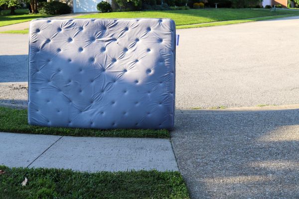 Mattress Removal Service in Oshkosh