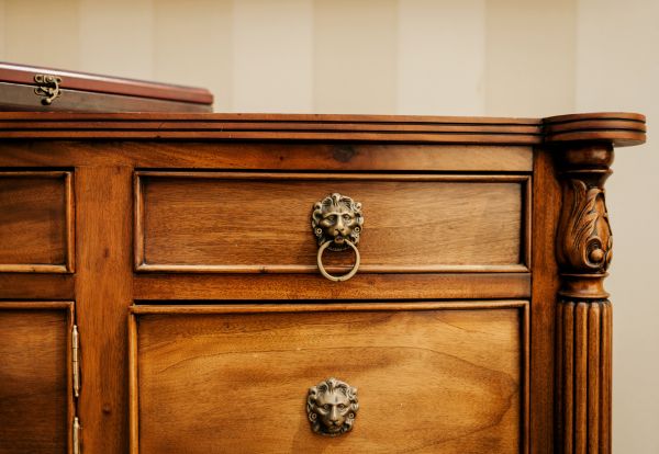 Dresser Disposal in Oshkosh