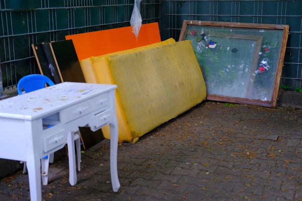 Old Furniture Disposal in Oshkosh